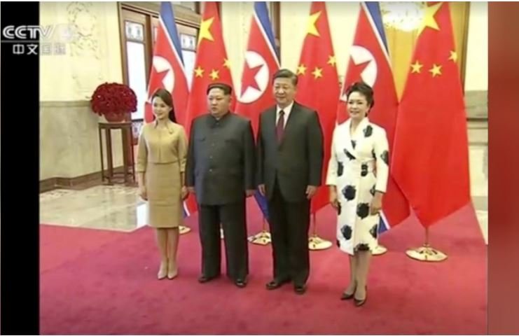ong-kim-jong-un-gap-tap-can-binh-nhung-hinh-anh-hiem-hoi