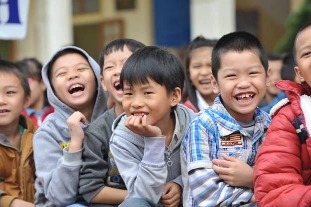 status-hay-ngay-283-dung-khoa-nguon-nang-luong-hanh-phuc-cua-tre-tho