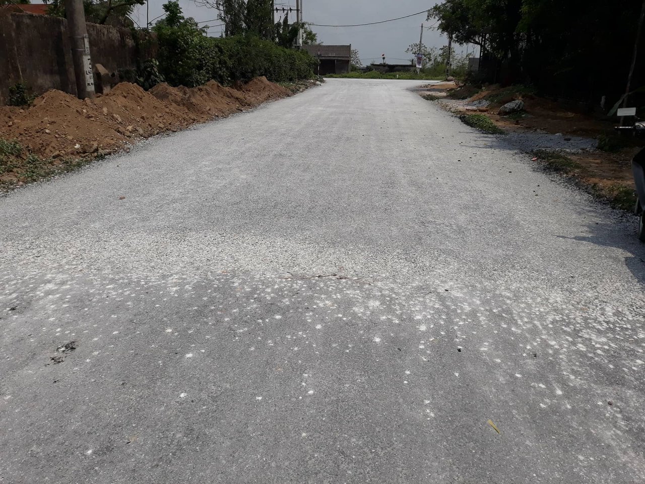 chuyen-gia-giao-thong-con-duong-7-ty-o-nam-dinh-dung-tay-cay-duoc-da-lenco-the-do-bi-rut-ruot