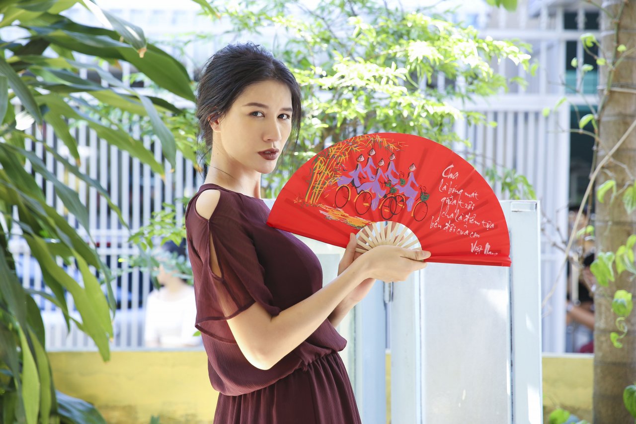 trang-tran-toi-can-tien-lam-nghe-thuat-khong-du-song
