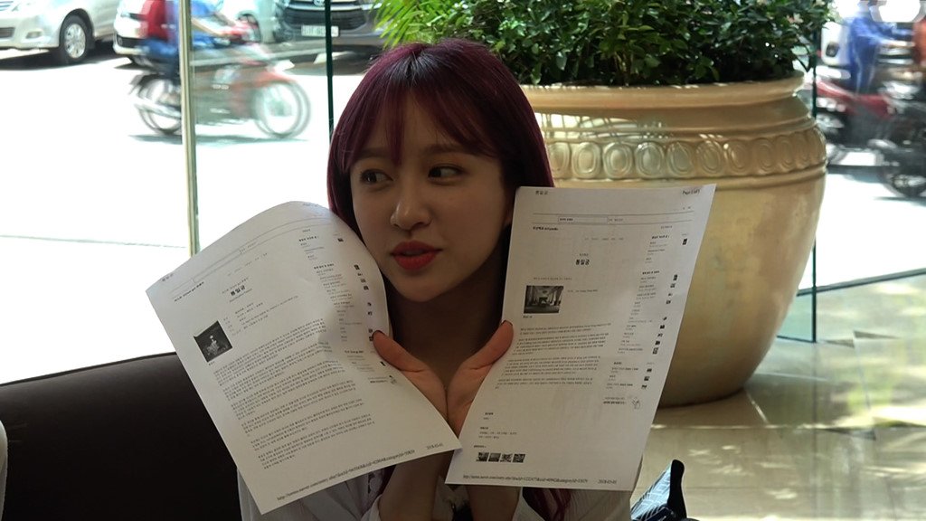 EXID ở Việt Nam: Vẫn tươi tắn và xinh đẹp dù phải đi bộ dưới trời nắng
