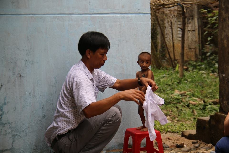 Gặp lại cậu học trò tý hon Đinh Văn K'Rể