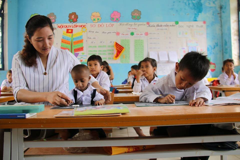 Gặp lại cậu học trò tý hon Đinh Văn K'Rể