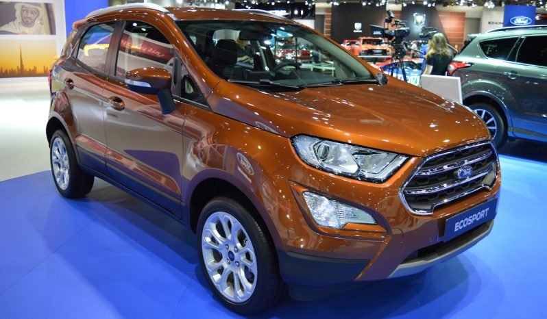 gia-xe-oto-hom-nay-24-ford-ra-mat-5-dong-xe-moi