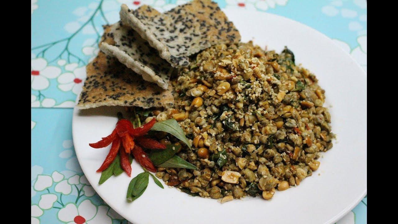 ve-thanh-pho-vinh-nen-an-gi-o-dau