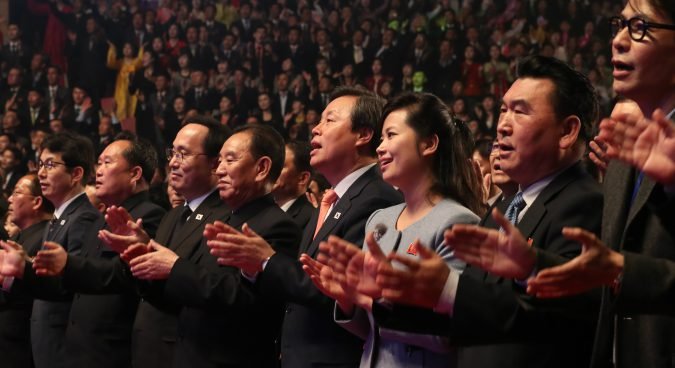 khoanh-khac-duoc-mong-moi-tu-lau-tai-dem-nhac-lich-su-han-trieu