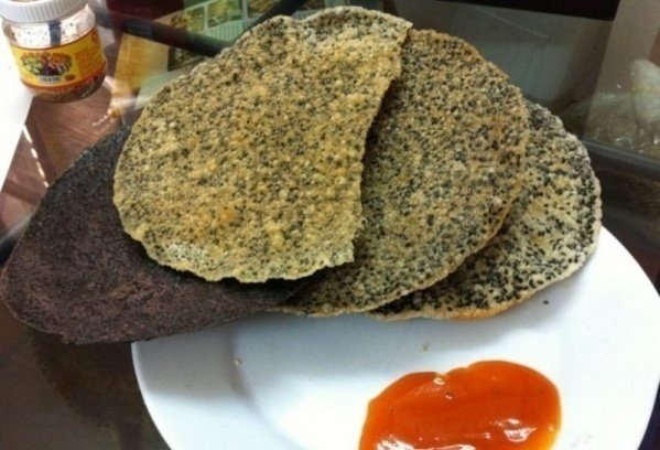 ve-nghe-an-nen-mua-gi-lam-qua