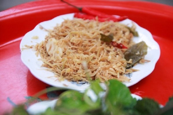 ve-nghe-an-nen-mua-gi-lam-qua