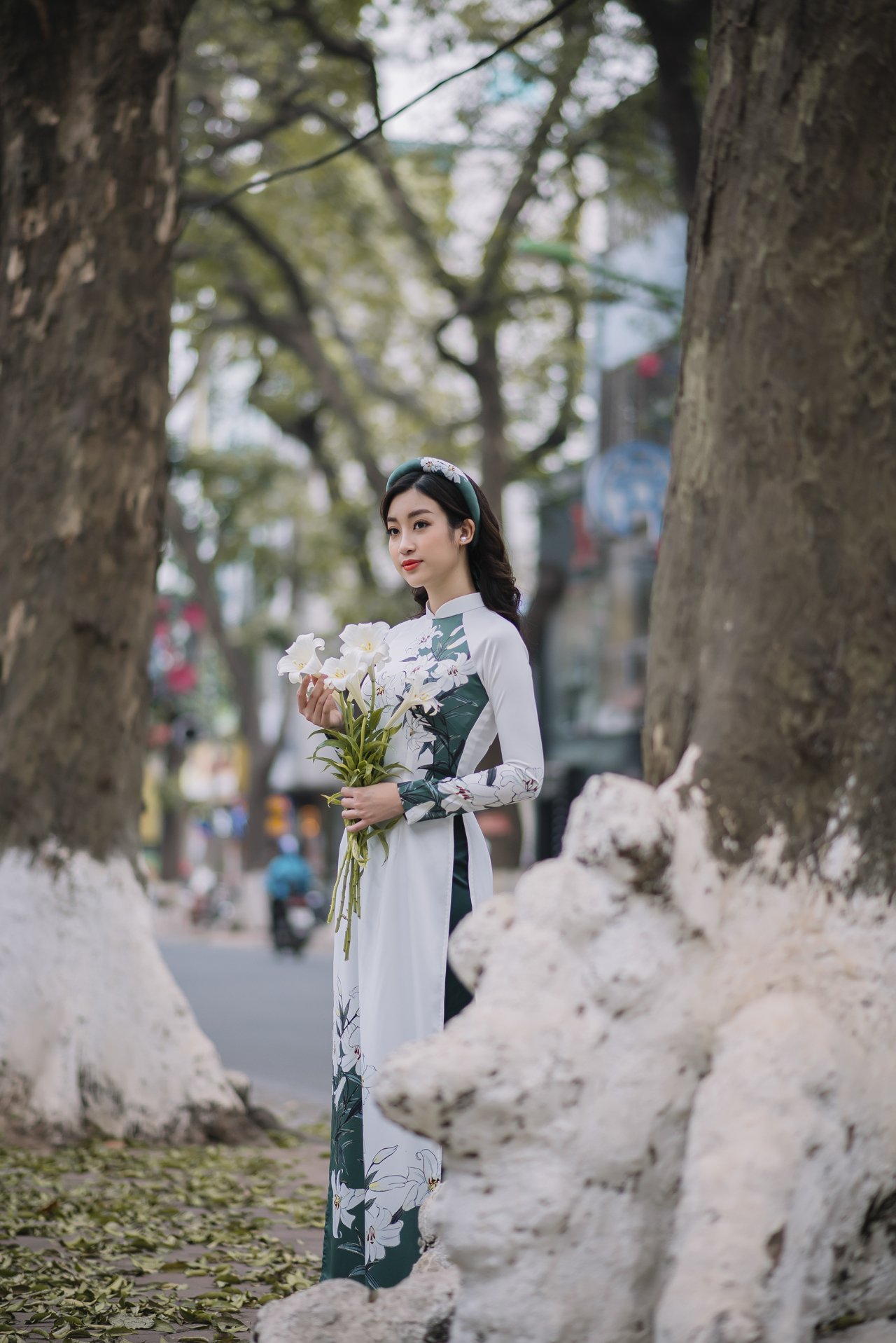 hoa-hau-do-my-linh-tro-thanh-nang-tho-thang-4-cua-hoa-hau-ngoc-han