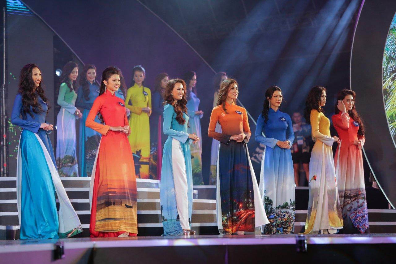 khong-nghi-ngo-gi-nua-hoa-hau-bien-viet-nam-toan-cau-chinh-la-qua-bom-mo-man-2018-cua-nhan-sac-viet