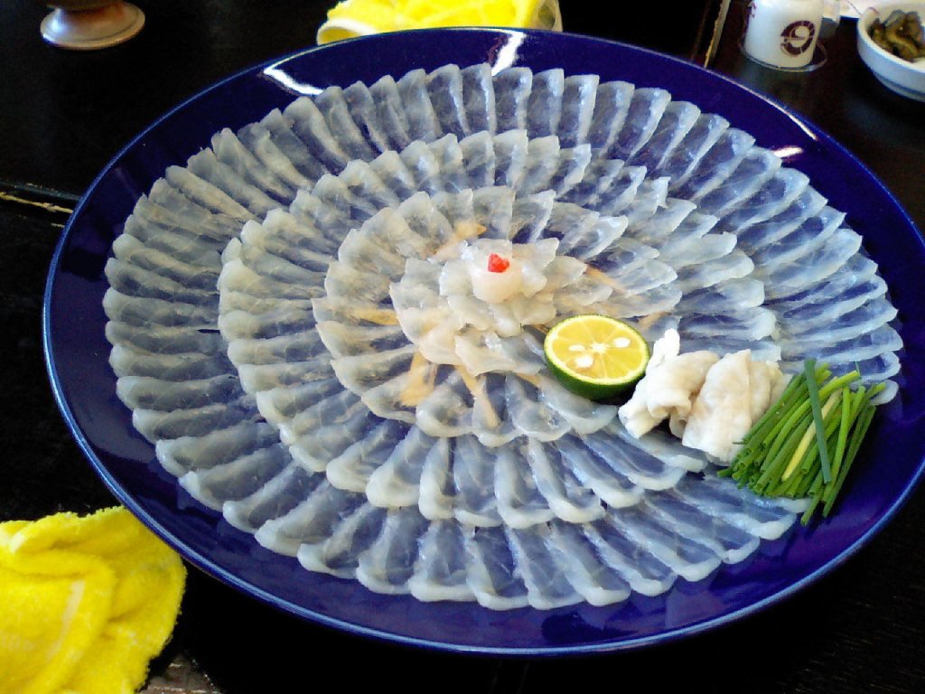 ca-noc-la-ca-gi-va-vi-sao-co-doc-nhung-van-duoc-ua-chuong