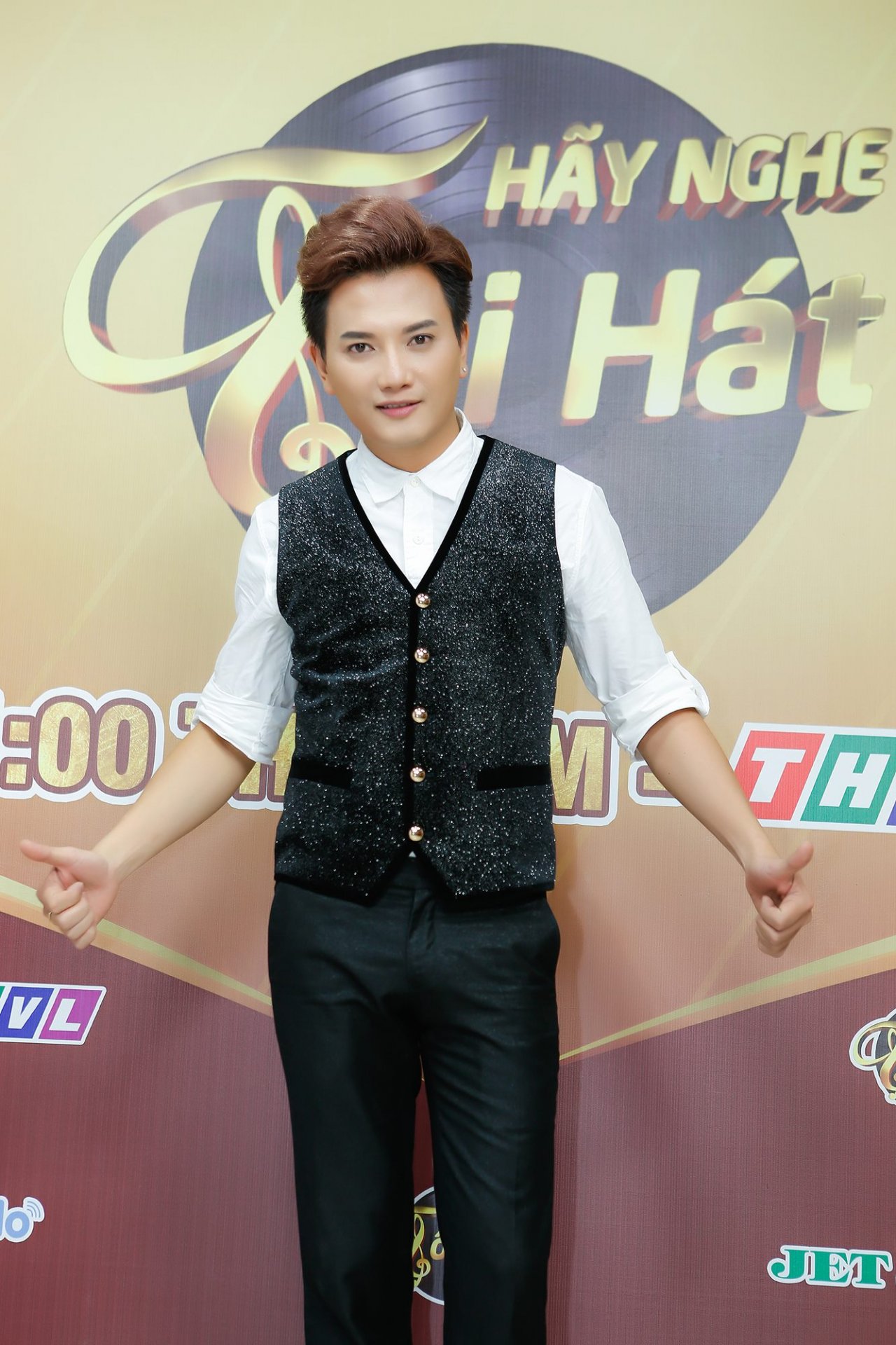 chang-ca-si-da-tai-lang-nhac-viet-nguyen-le-ba-thang-nghe-nay-bac-lam