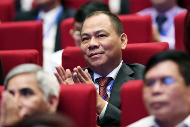 pham-nhat-vuong-la-ai-va-pham-nhat-vuong-nam-trong-top-100-nguoi-giau-nhat-hanh-tinh