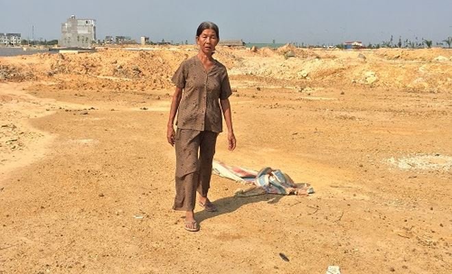 Dự án của Dona.Coop đẩy hàng ngàn dân vào cảnh điêu tàn: Nông dân mất đất ra bờ sông dựng lều nương náu!