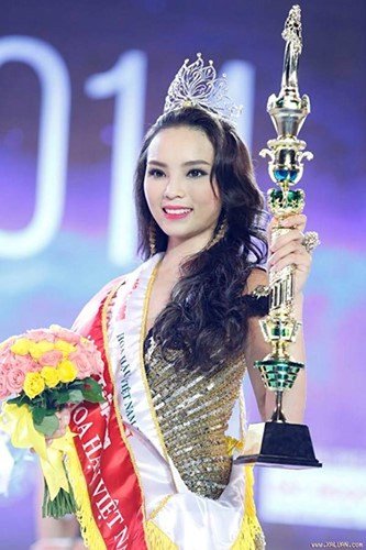 Nhan sắc gây tranh cãi của Hoa hậu Kỳ Duyên sau 4 năm đăng quang