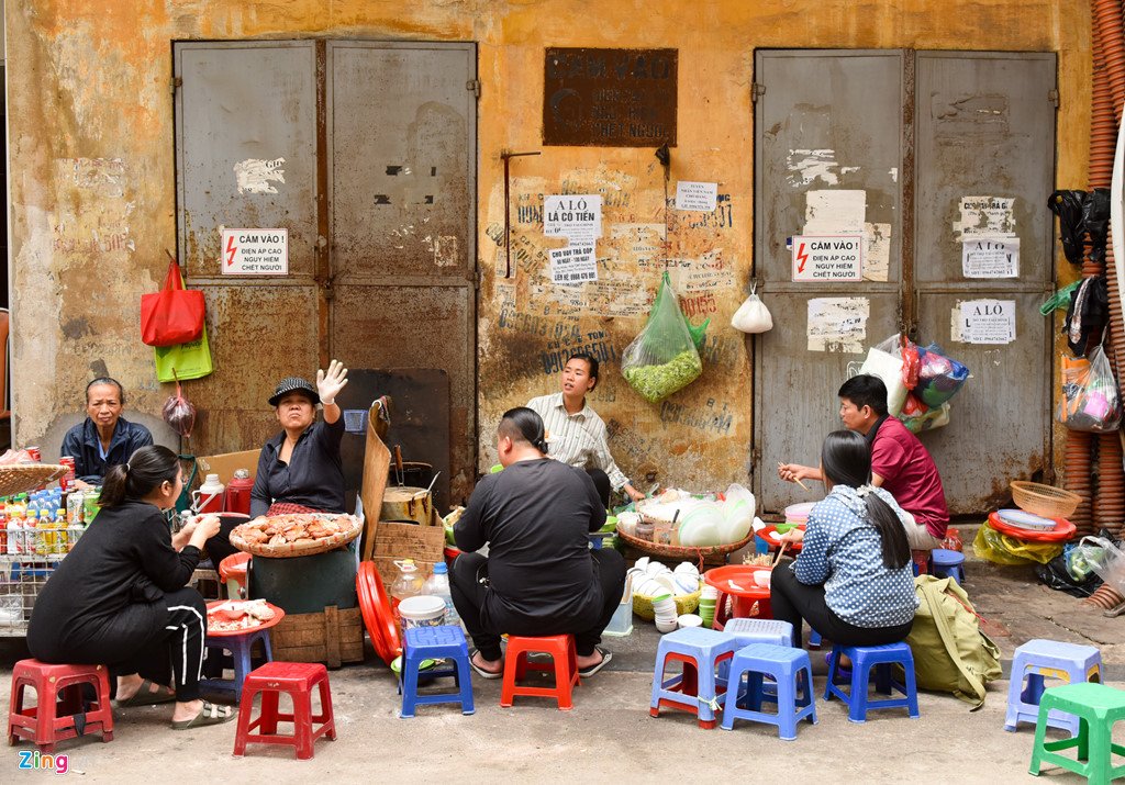 Cảnh nhếch nhác, xuống cấp ở chợ Đồng Xuân