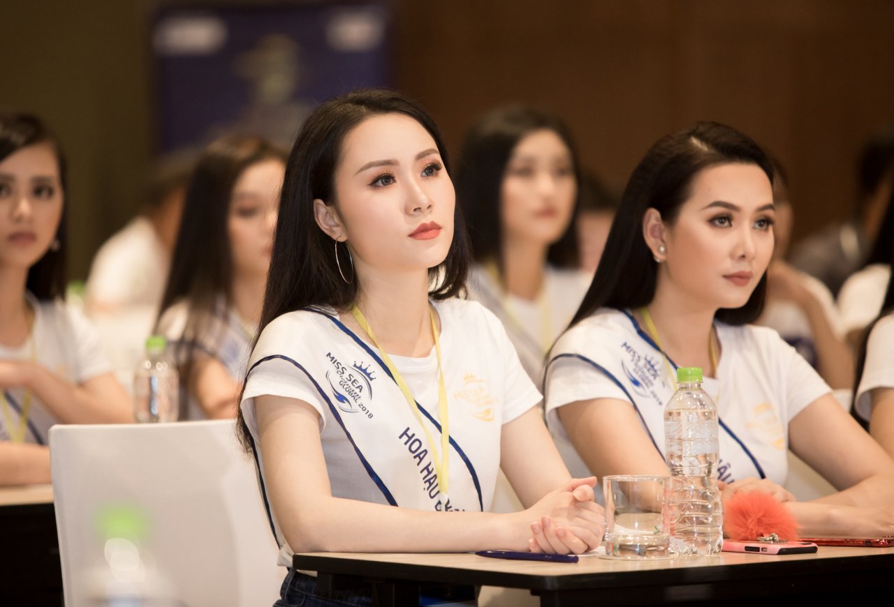 lo-dien-vuong-mien-khung-tri-gia-gan-2-ti-dong-cua-hoa-hau-bien-viet-nam-toan-cau