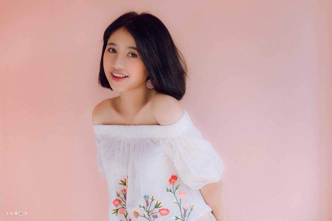 nu-hoang-chui-the-trinh-thao