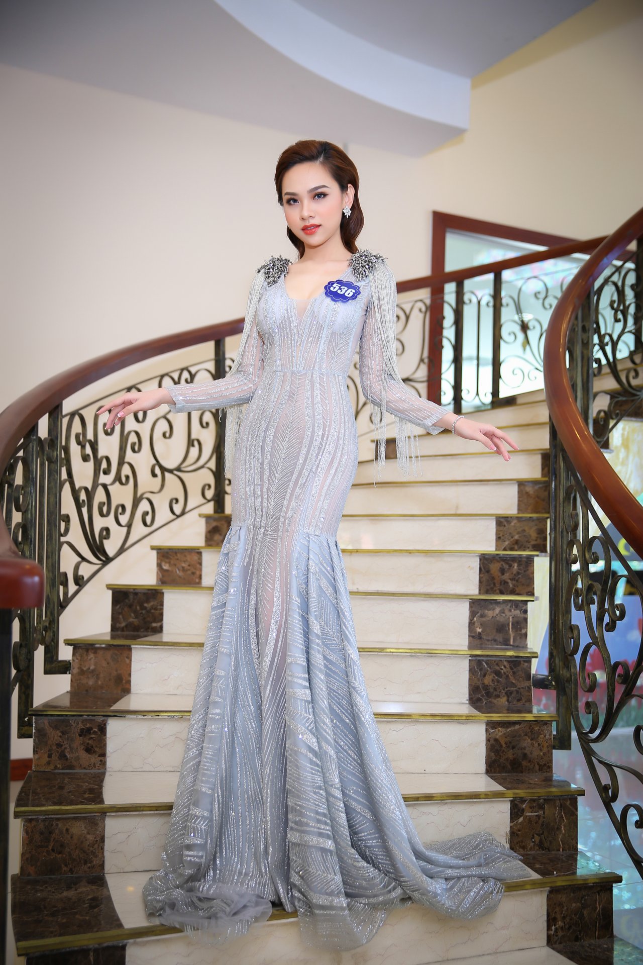 diem-danh-6-ung-vien-sang-gia-hoa-hau-bien-viet-nam-toan-cau-ai-se-la-nguoi-dang-quang