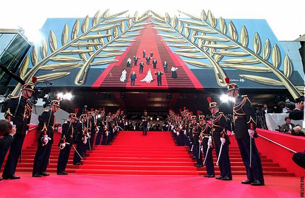lhp-cannes-la-gi-va-su-khac-biet-giua-lhp-cannes-va-giai-oscar