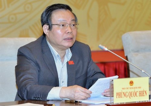 sot-dat-dac-khu-lo-ngai-can-bo-cung-tro-thanh-co-dat