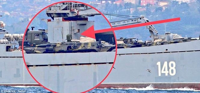 Chiến hạm Nga mang thêm vũ khí đến Syria sau vụ Mỹ không kích