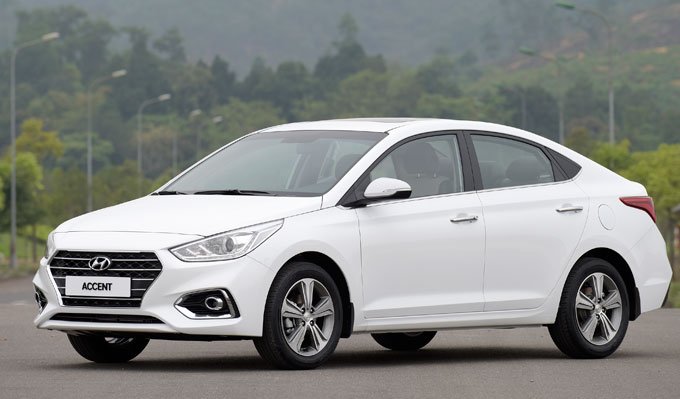gia-xe-oto-hom-nay-174-hyundai-dong-loat-cho-ra-mat-6-dong-san-pham-moi