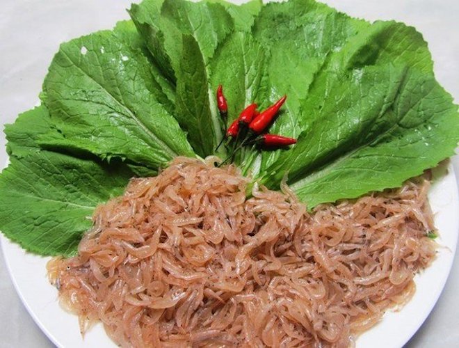 ve-quang-binh-nen-an-gi