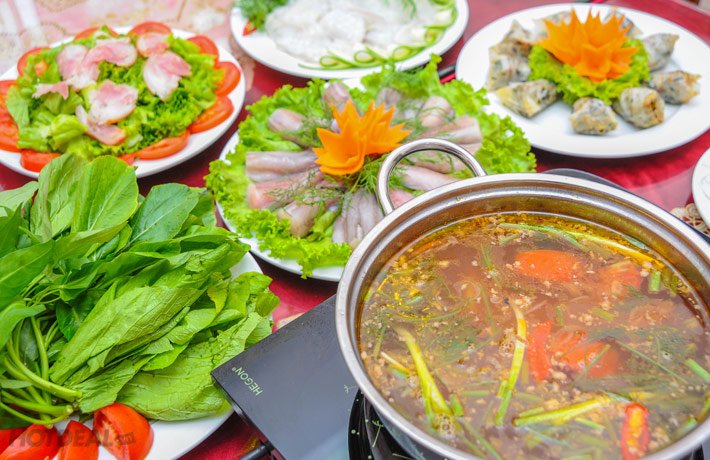 ve-quang-binh-nen-an-gi