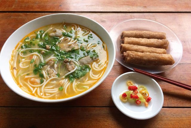 ve-quang-binh-nen-an-gi