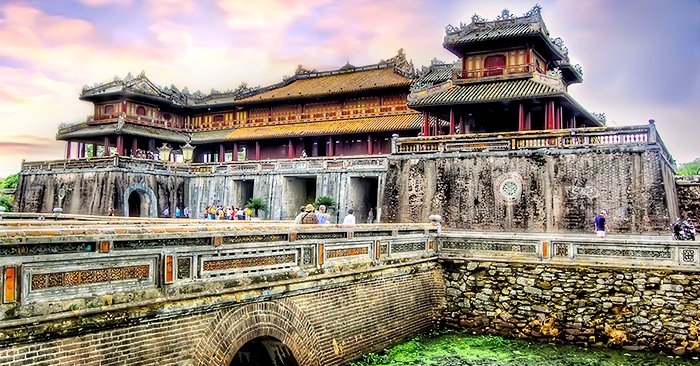 ve-thua-thien-hue-nen-di-dau
