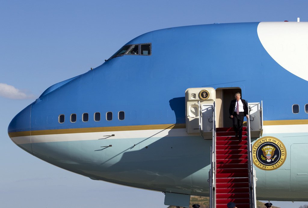 'Air Force Un': Ông Kim ít lựa chọn địa điểm gặp Trump