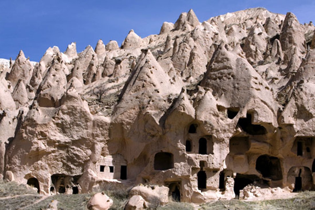 cappadocia-thanh-dia-trong-hang-da