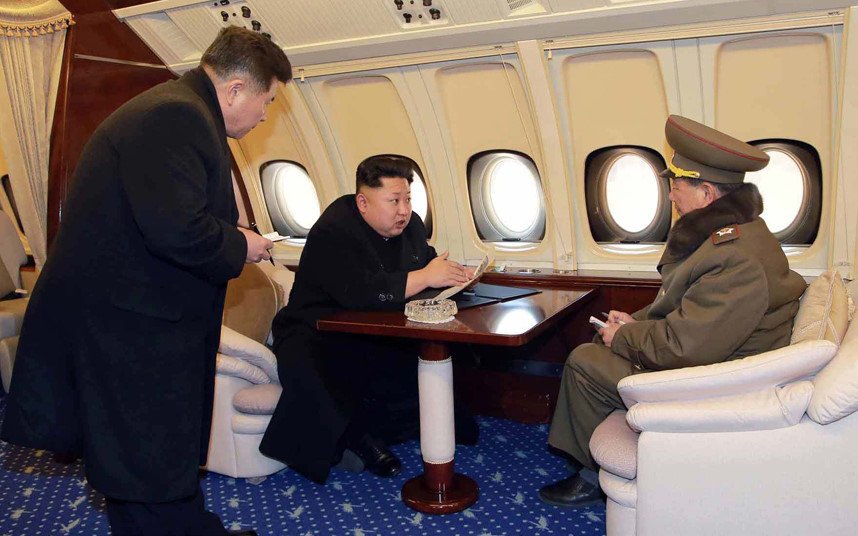 'Air Force Un': Ông Kim ít lựa chọn địa điểm gặp Trump