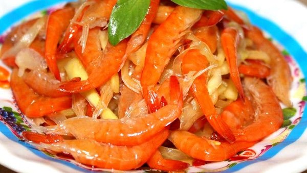 ve-thua-thien-hue-nen-an-gi