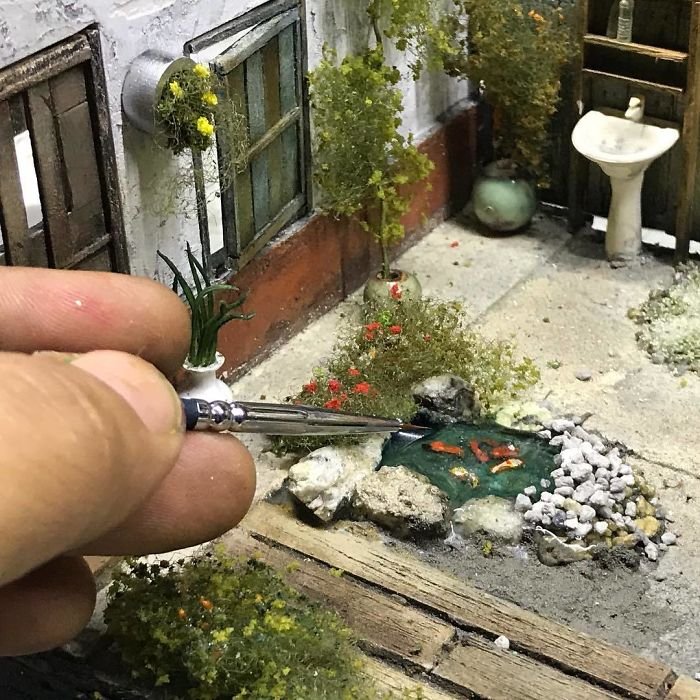 ca-the-gioi-boc-choc-thu-be-lai-vua-bang-mot-mo-hinh-diorama