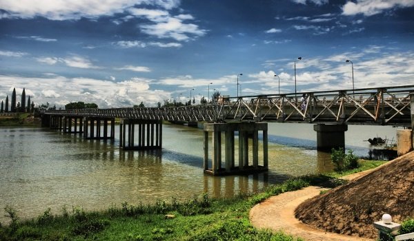 ve-quang-tri-nen-di-dau