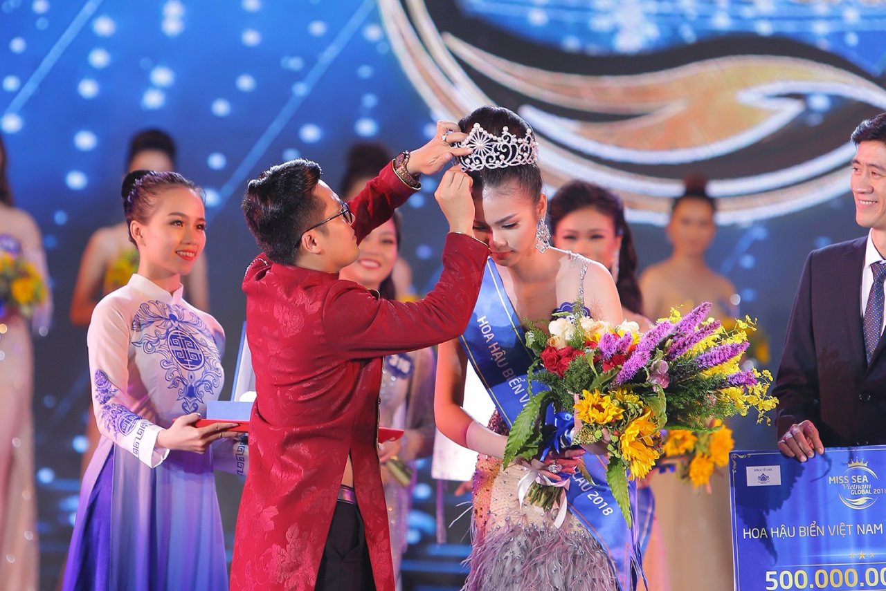 truoc-khi-tro-thanh-hoa-hau-bien-viet-nam-toan-cau-kim-ngoc-da-so-huu-mot-loat-thanh-tich-dang-ne
