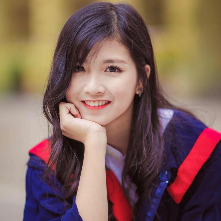 Nhan sắc ngọt ngào của hoa khôi ĐH Luật Hà Nội