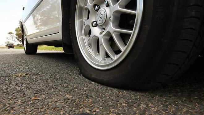 Lái xe bật điều hòa sẽ tiết kiệm xăng hơn