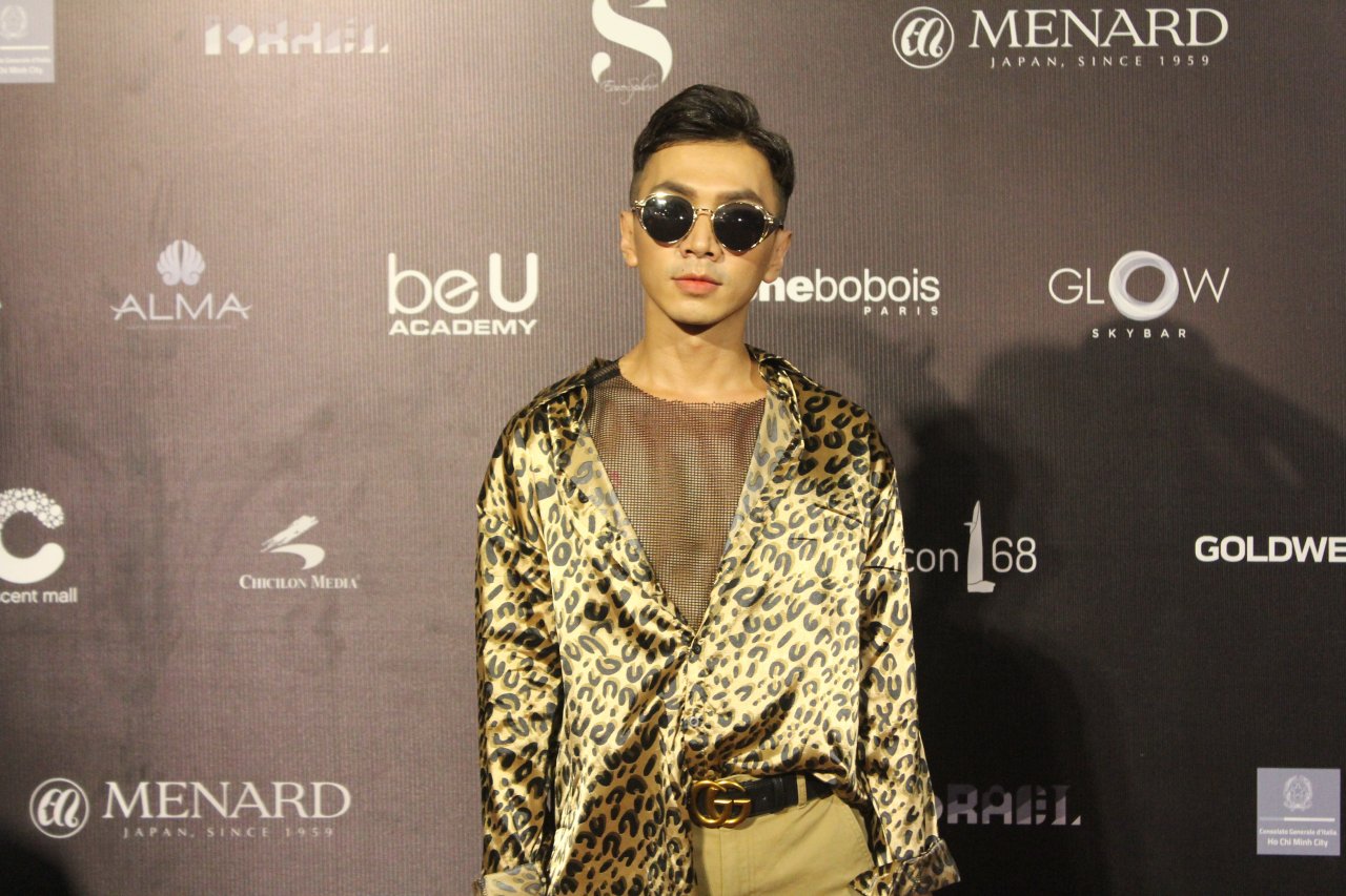 tham-do-fashion-week-zero-9-bat-ngo-xuat-hien-duc-phuc-dat-cho-con-tieu-chau-nhu-quynh-chiem-spotlight-khi-hoa-nang-tien-ca