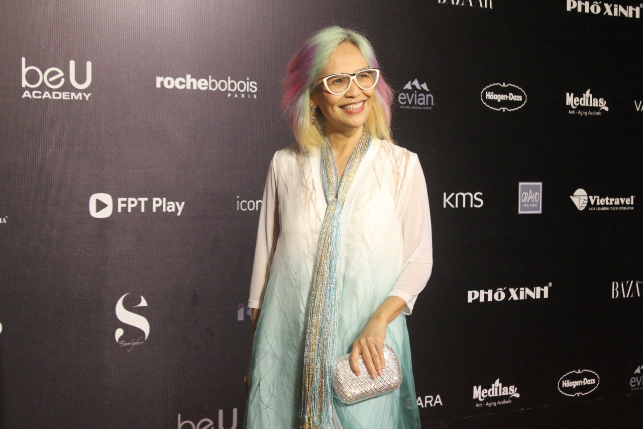 tham-do-fashion-week-zero-9-bat-ngo-xuat-hien-duc-phuc-dat-cho-con-tieu-chau-nhu-quynh-chiem-spotlight-khi-hoa-nang-tien-ca
