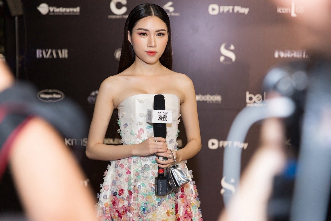 mc-thanh-thanh-huyen-dan-chuong-trinh-tu-nam-11-tuoi-can-quet-hang-loat-show-thoi-trang-danh-gia