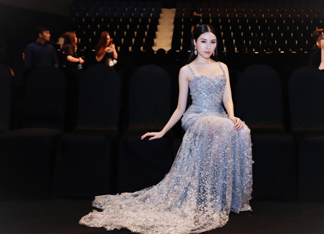 mc-thanh-thanh-huyen-dan-chuong-trinh-tu-nam-11-tuoi-can-quet-hang-loat-show-thoi-trang-danh-gia