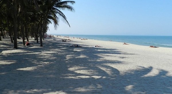 ve-da-nang-nen-di-dau