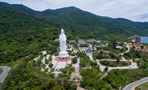 ve-da-nang-nen-di-dau
