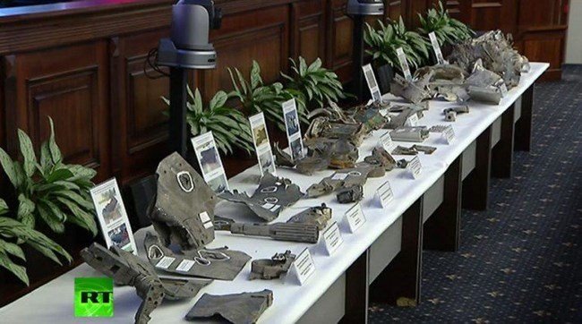 Nga trưng các “vật chứng” bắn rơi tên lửa Mỹ ở Syria, Tomahawk bị “bắt sống” về tới Moscow