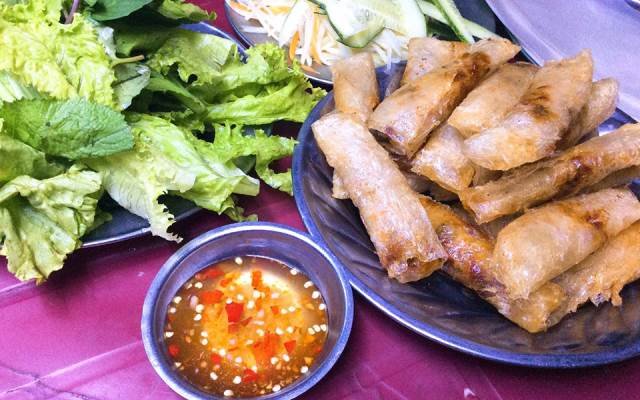 ve-da-nang-nen-an-gi