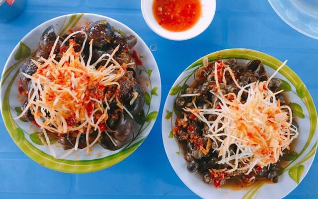 ve-da-nang-nen-an-gi