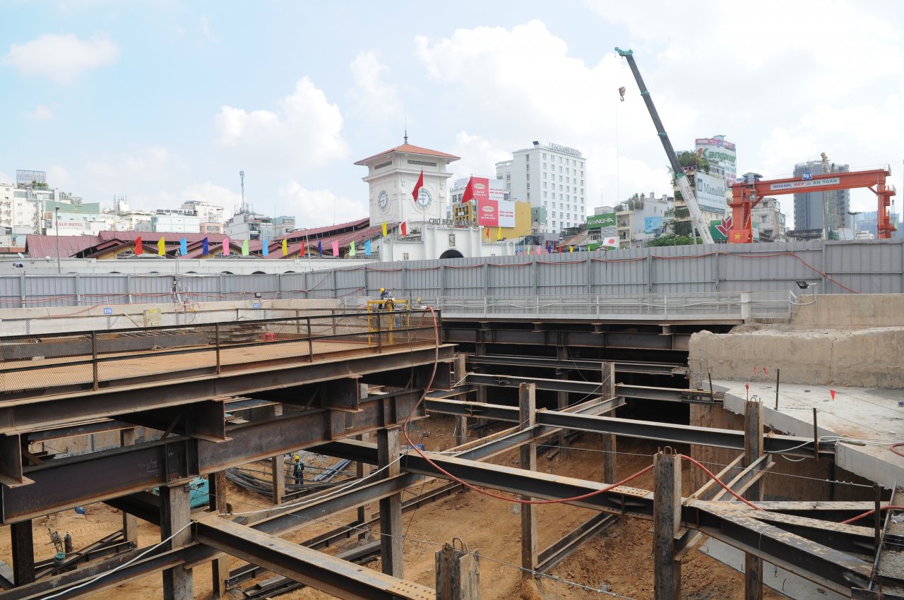 ngam-du-an-metro-so-1-ben-thanh-suoi-tien-dat-52-tien-do-thi-cong-o-tp-hcm